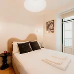 Διαμέρισμα Mary Pink - No 2c - Elegant Two-bedroom *