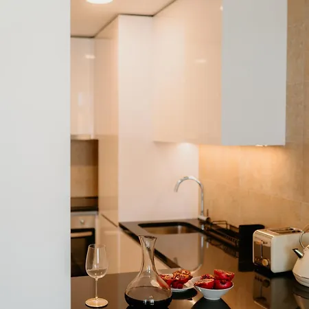 Appartamento Mary Pink - No 2c - Elegant Two-bedroom *